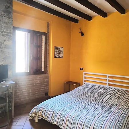 Apartament Indipendente Su Due Piani Viano